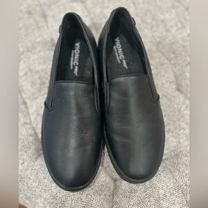 Women’s size 10 Vionic slip on black shoes/sneakers
